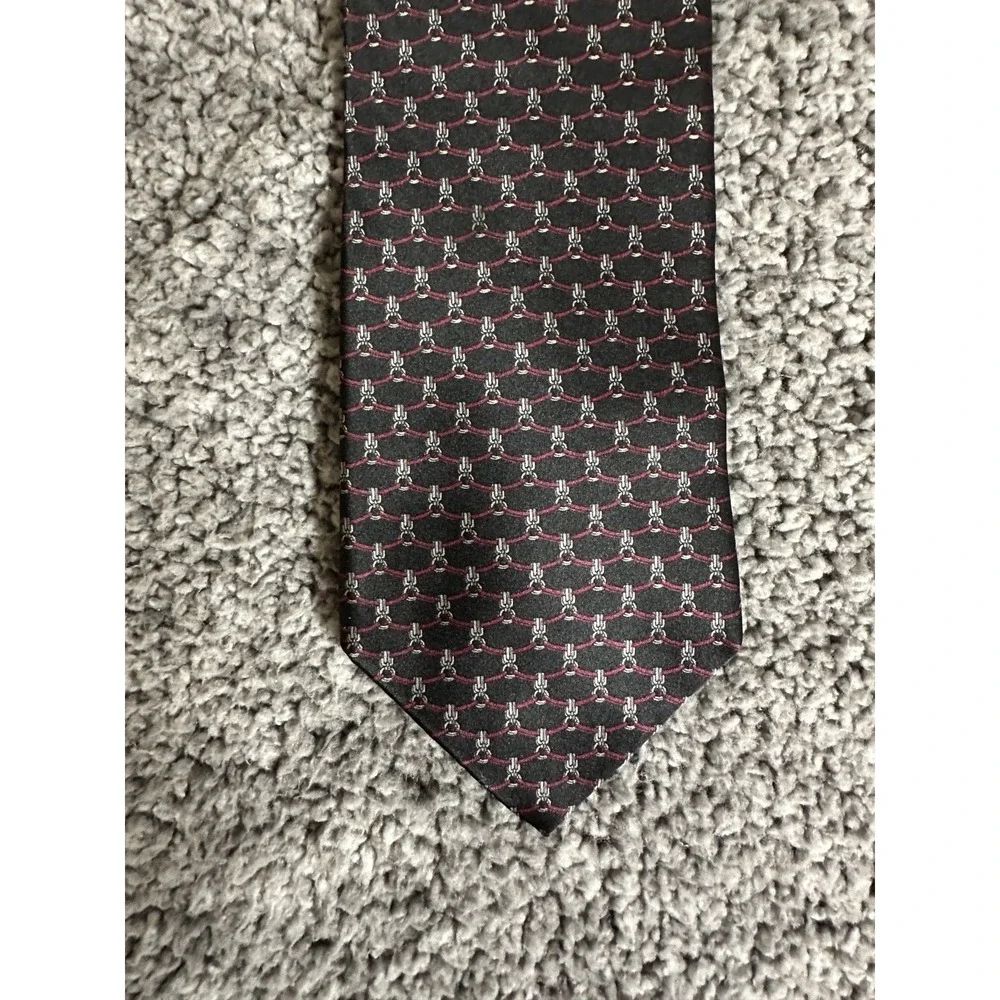 Bill Blass Silk Tie Black Burgundy Geometric Chain Link Necktie USA Vintage